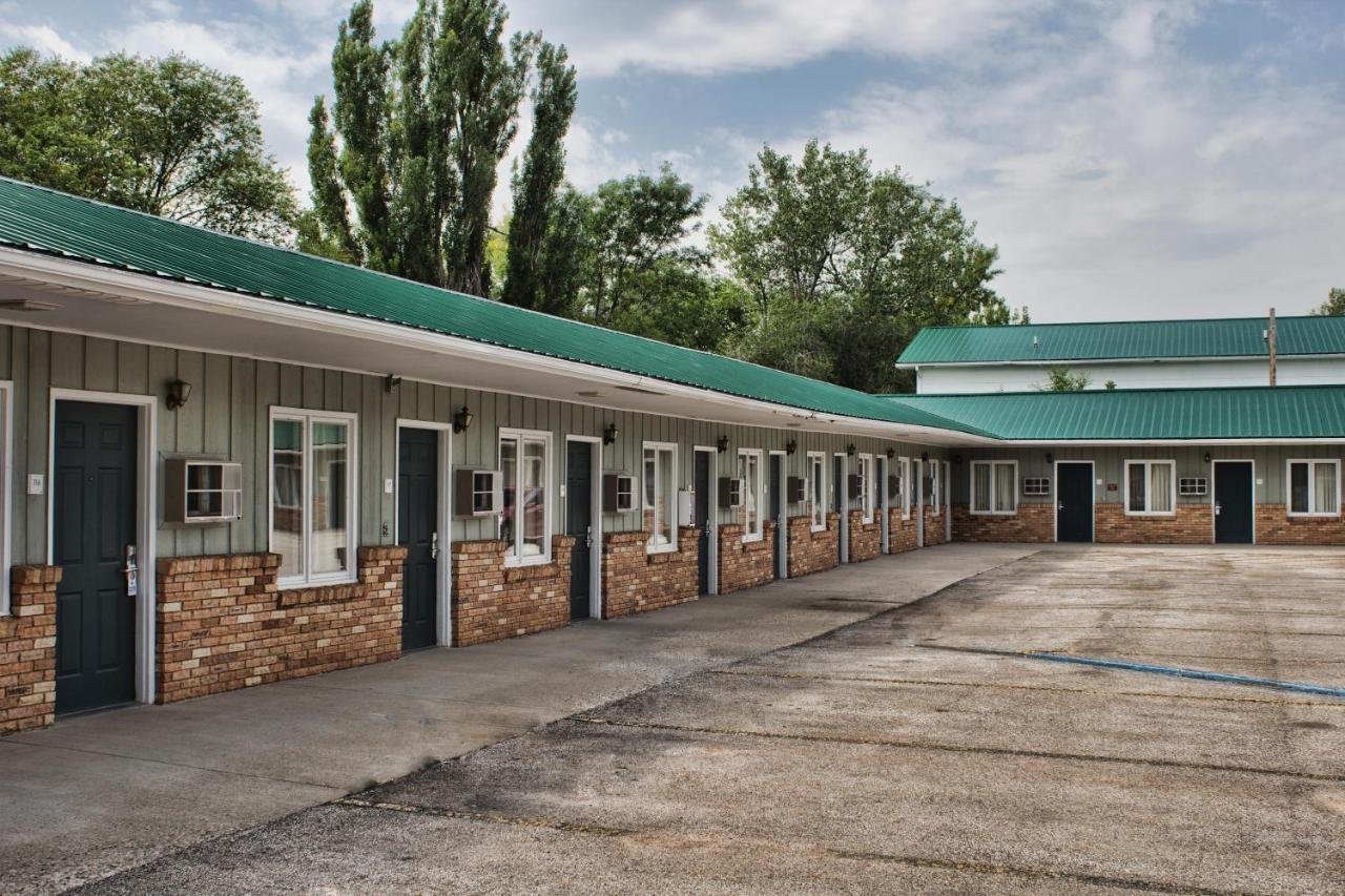 Deer Lodge Motel Sundance Exterior foto